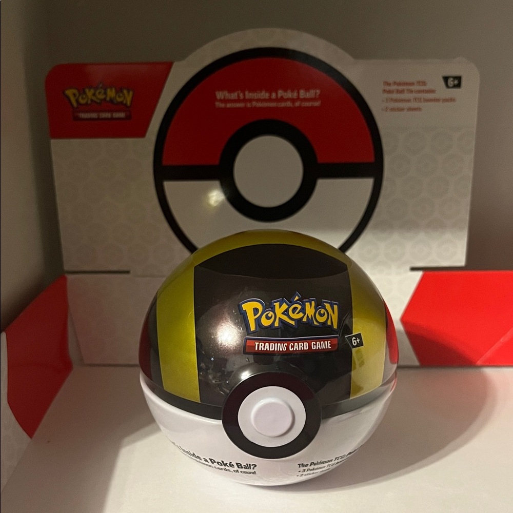 Pokémon TCG Poké Ball Tin - ULTRA Poké Ball *E25*